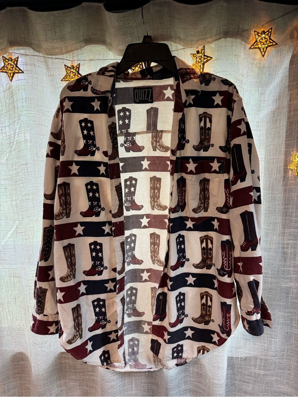 Quizz Women's Red White Blue Cowboy Boot Print Button-Down Shirt